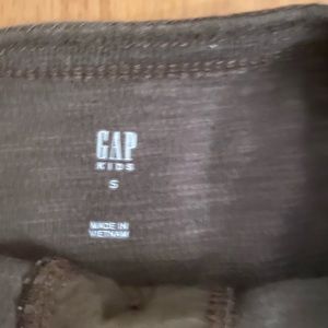 Gap long sleeve shirts